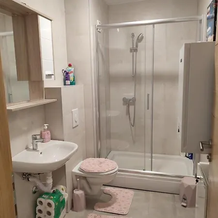 Apartman Angelina * 페일