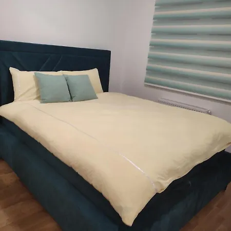 아파트 Apartman Angelina 페일