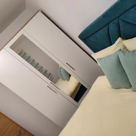 아파트 Apartman Angelina