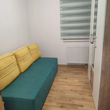 아파트 Apartman Angelina 페일